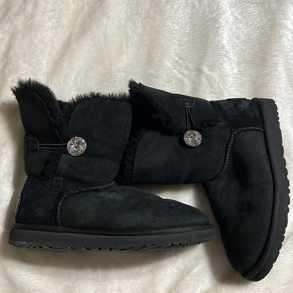 Ugg Bailey Button Bling Boot Size 8 - image 5